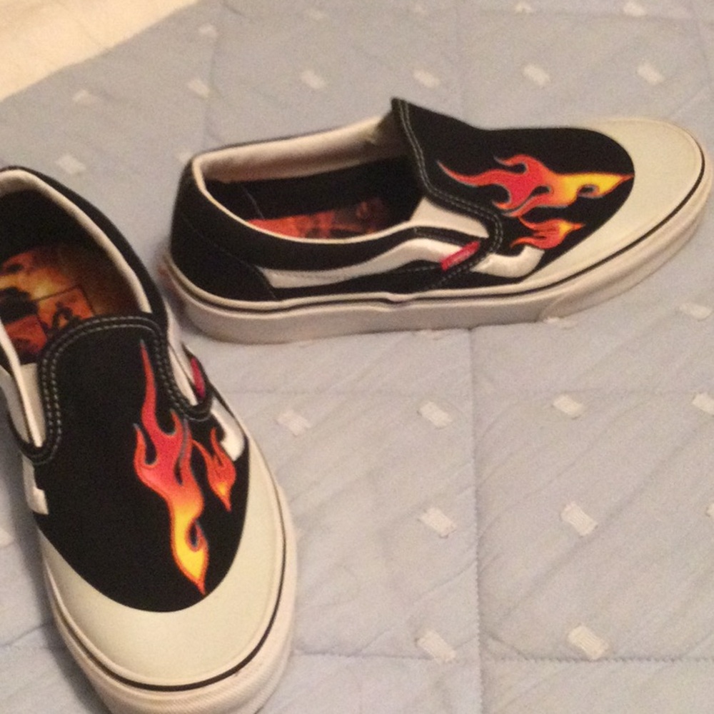 Vans classic slip on